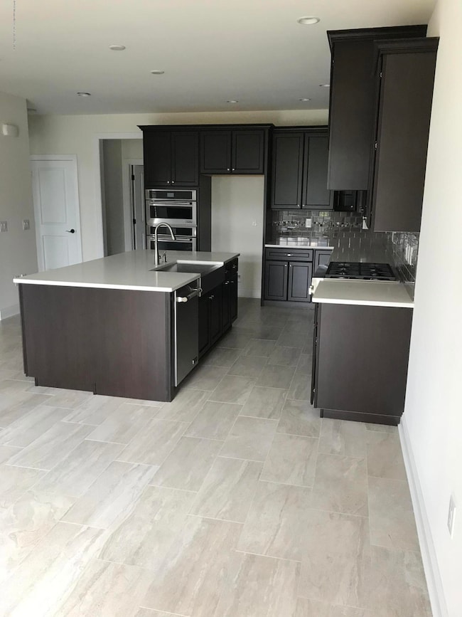 24 Spalding Dr unit N103, Holmdel, NJ 07733 - photo 7