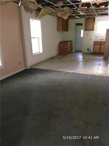 Kitchen/Dining