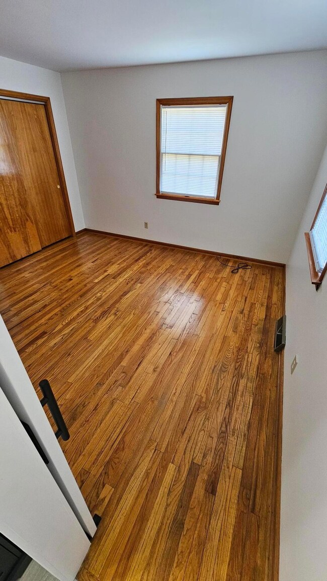 230 Marshall Rd, Circleville, OH 43113 - photo 6