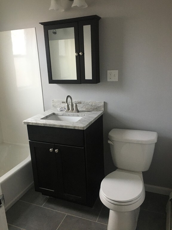 31 Wareham St unit 1R, Medford, MA 02155 - photo 5