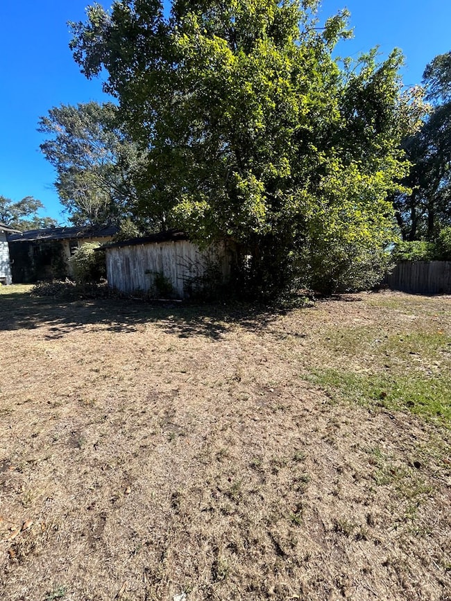 617 Edgar St, McComb, MS 39648 - photo 5