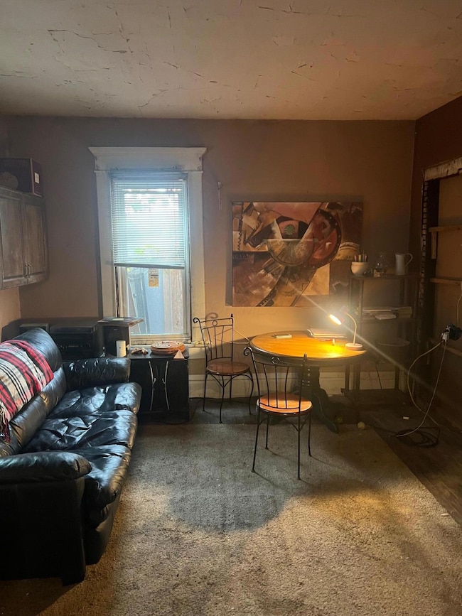 85 S Warren Ave, Columbus, OH 43204 - photo 5