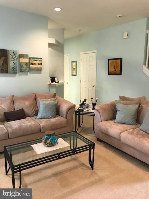 108 Dresher Woods Dr, Dresher, PA 19025 - photo 3