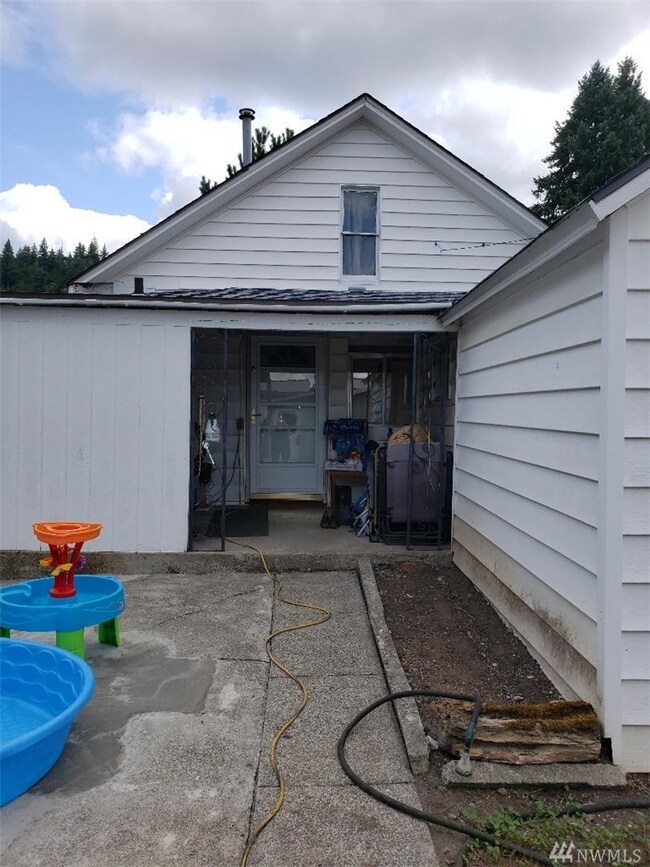 315 Bowlin Ave NE, Orting, WA 98360 - photo 6