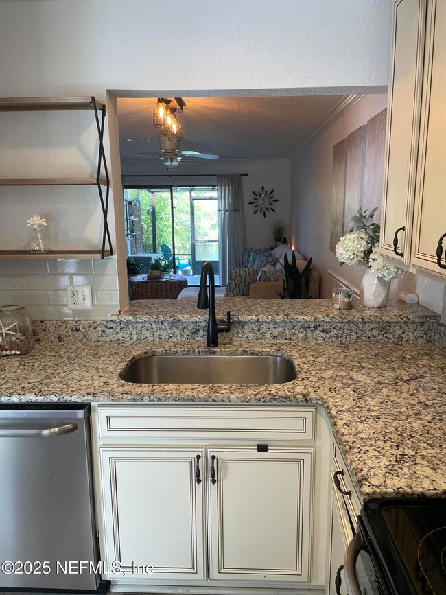 8715 Belle Rive Blvd unit 1602, Jacksonville, FL 32256 - photo 6