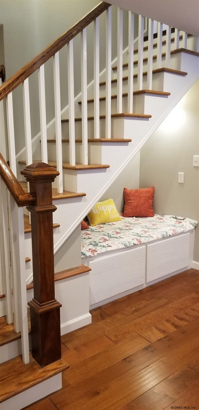 154 Brunswick Rd, Troy, NY 12180 - photo 4