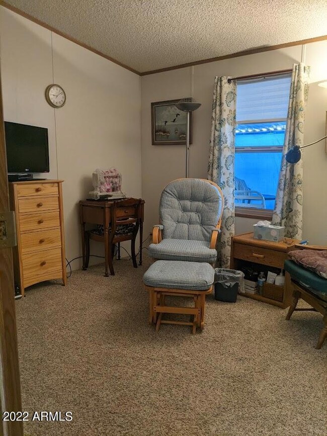 2nd bedroom