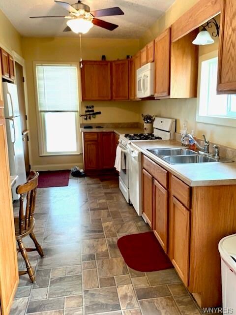 261 Sommer St, North Tonawanda, NY 14120 - photo 7