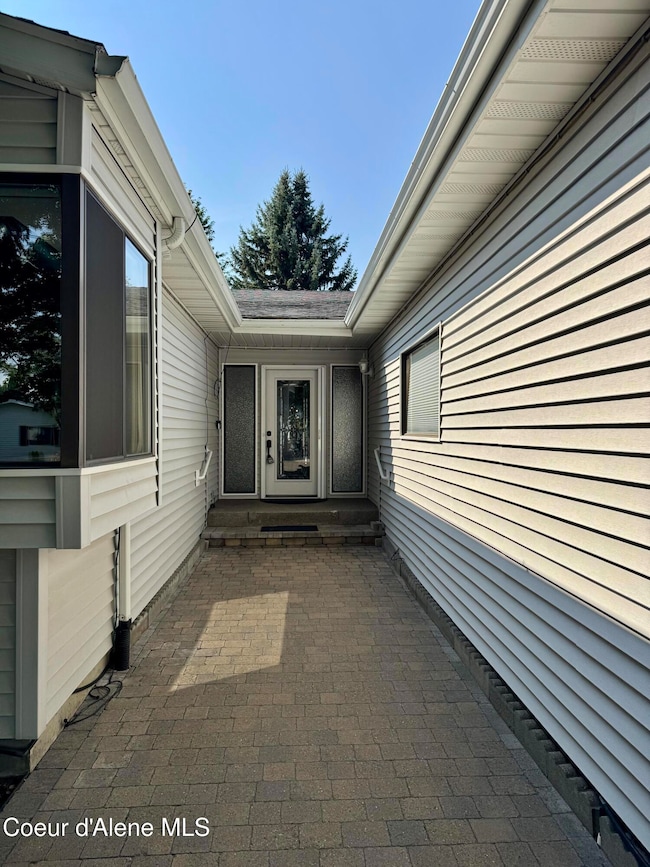 1563 W Woodlawn Dr, Hayden, ID 83835 - photo 4