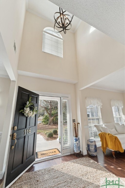Stunning 2 story foyer entry