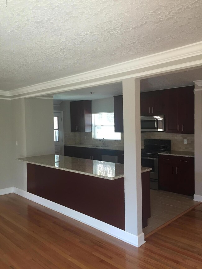 8429 Lamanto Ave S, Jacksonville, FL 32211 - photo 2