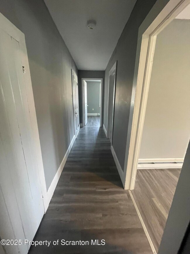 320 New York St unit 3, Scranton, PA 18509 - photo 4