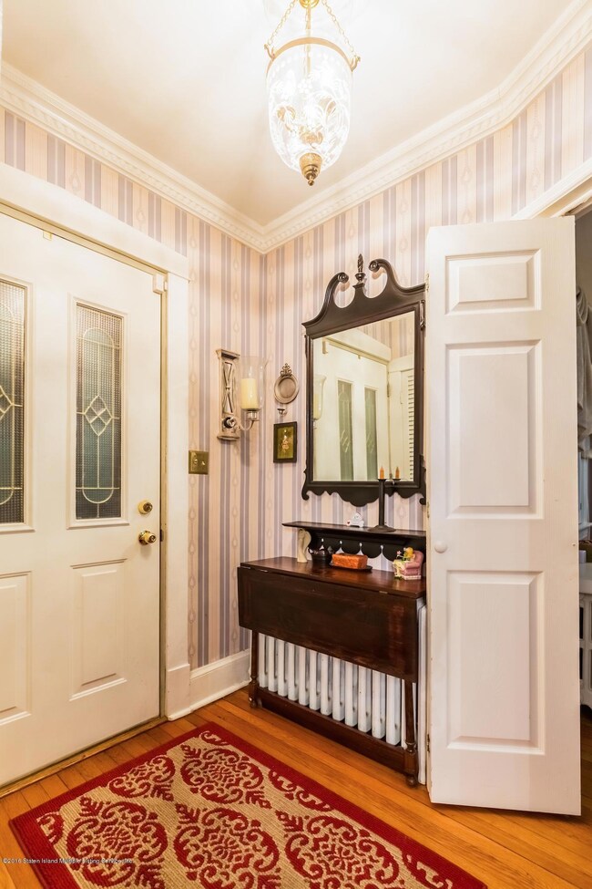 118 Grand Ave, Staten Island, NY 10301 - photo 7