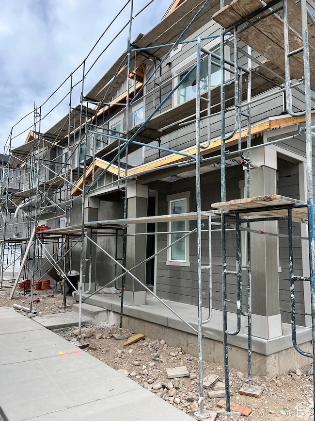 6819 S Clever Peak Dr unit 272, West Jordan, UT 84081 - photo 2