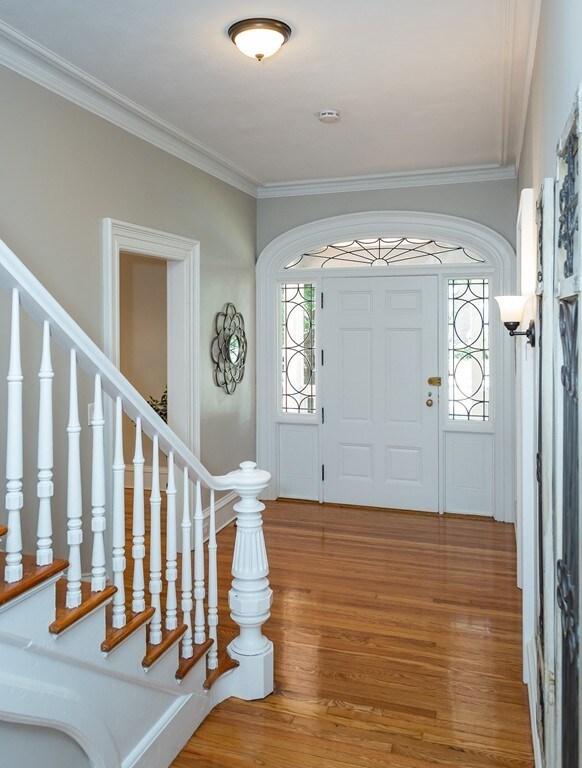 218 Madison Ave W, Holyoke, MA 01040 - photo 7