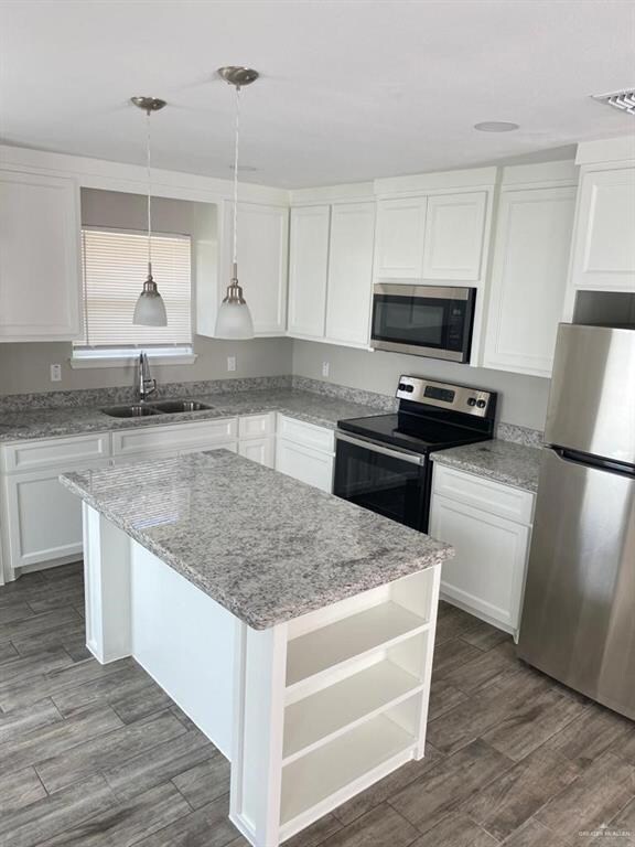 3409 Sahara Dr unit 3, Edinburg, TX 78541 - photo 5