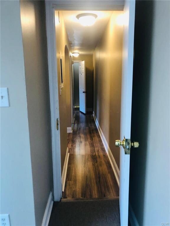 835 Linden St, Allentown, PA 18101 - photo 3