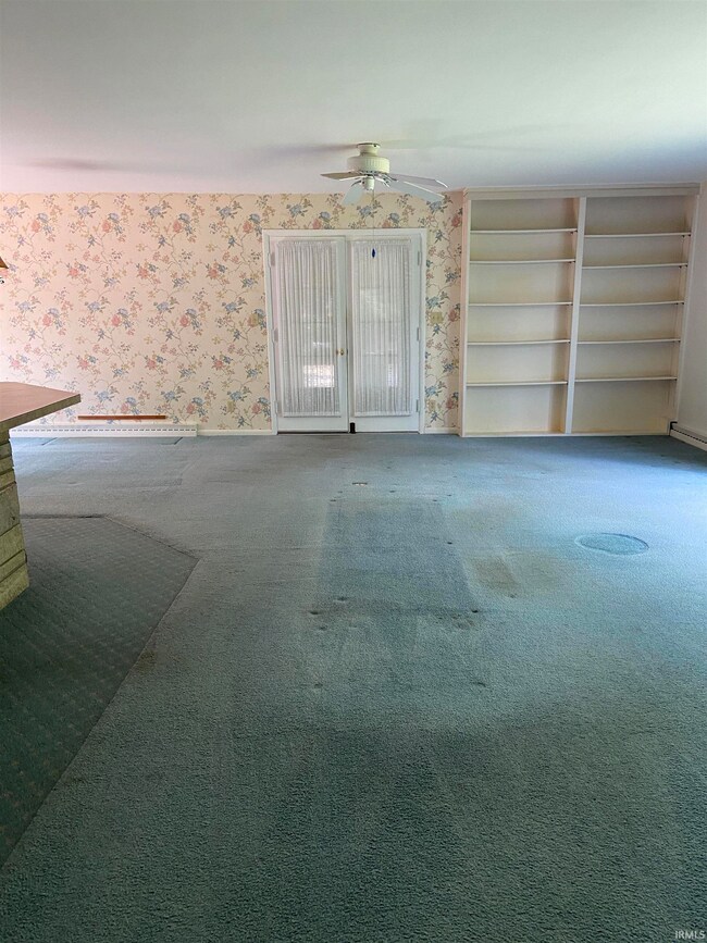 221 W Roselawn Dr, Logansport, IN 46947 - photo 5