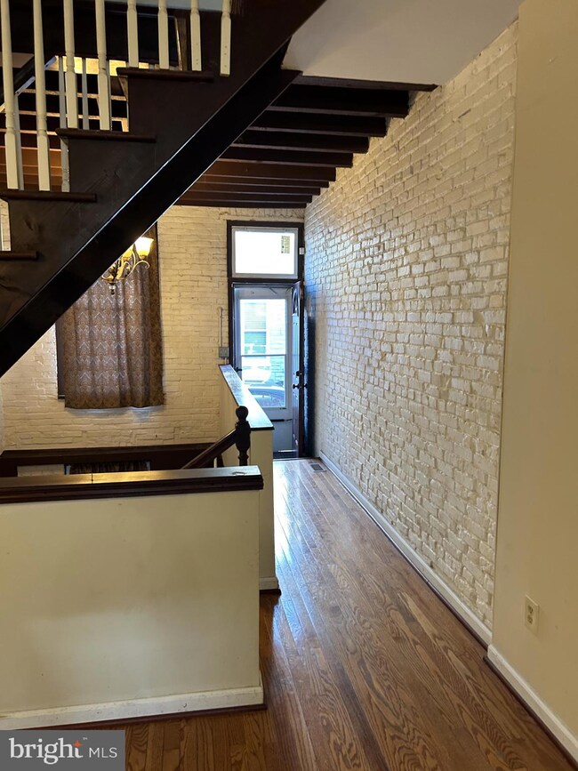 130 N Belnord Ave, Baltimore, MD 21224 - photo 6