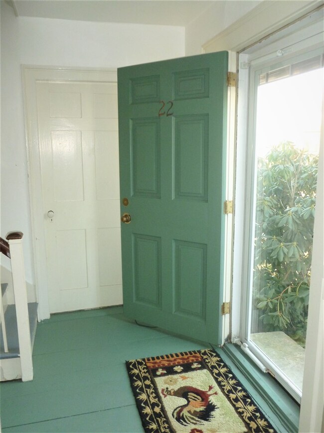 22 Elm St, Milford, NH 03055 - photo 4