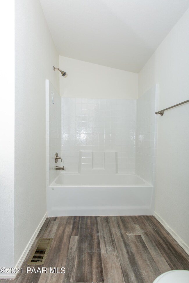 370 W Acapulco Way, Paulden, AZ 86334 - photo 7