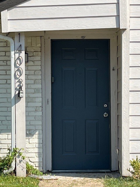 9524 Military Pkwy unit 14003, Dallas, TX 75227 - photo 2