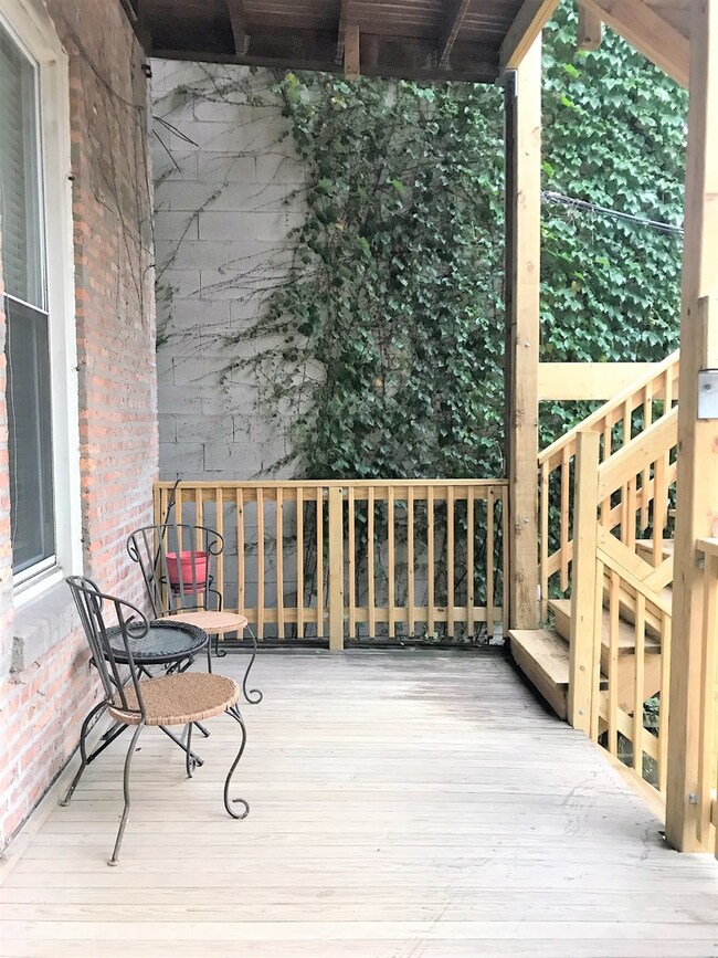 750 S Oakley Blvd unit 2, Chicago, IL 60612 - photo 5