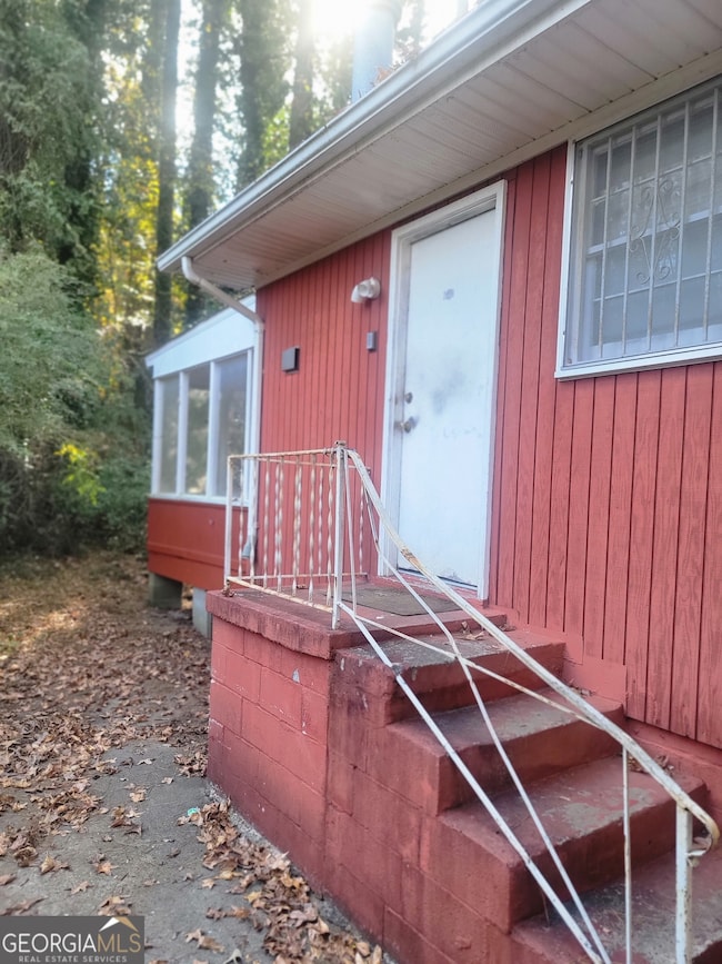 1768 Dodson Dr SW, Atlanta, GA 30311 - photo 2