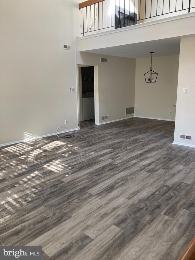 174B Collin Ct, Mount Laurel, NJ 08054 - photo 2