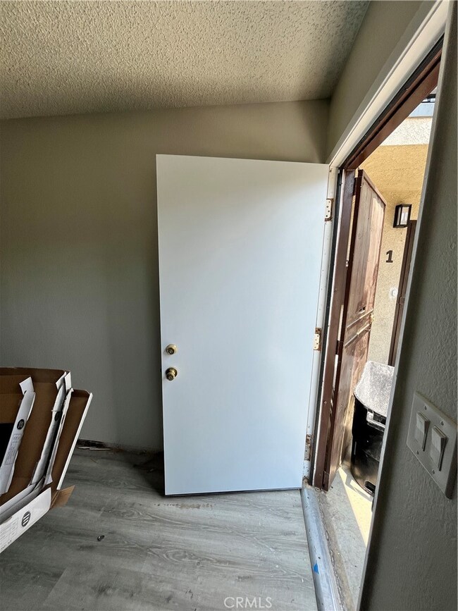 863 E 120th St unit 2, Los Angeles, CA 90059 - photo 2