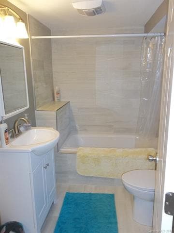 Bathroom-156 Williams St, Lincolnton, NC 28092