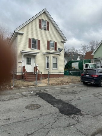 2 W 10th St, Lowell, MA 01850 - photo 4