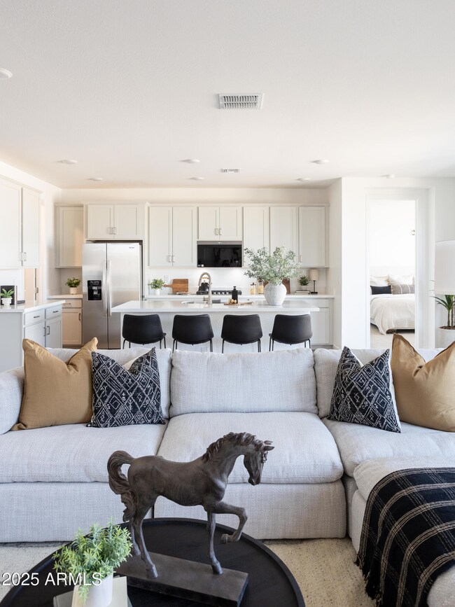 17322 W Via Dona Rd, Surprise, AZ 85387 - photo 6