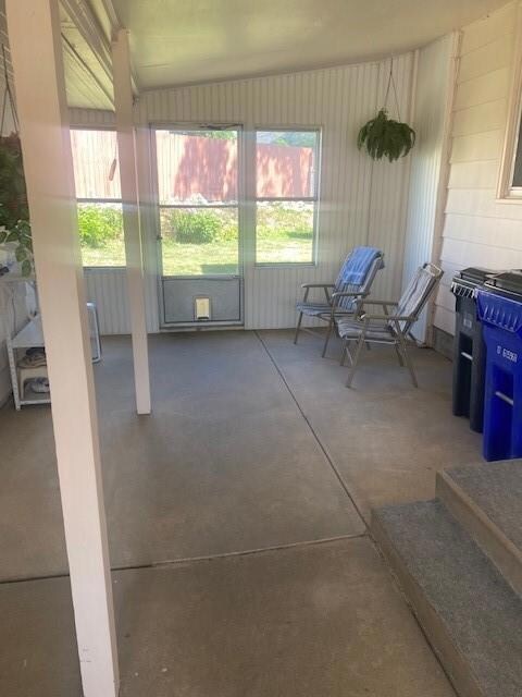 1900 8th Ave SW, Cedar Rapids, IA 52404 - photo 6