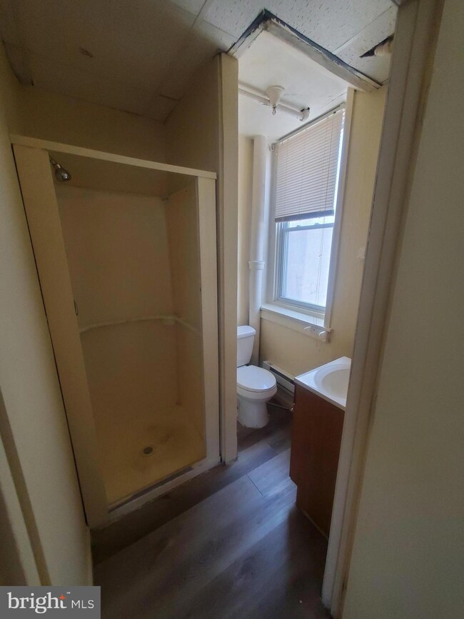 960 N 11th St unit 1B, Reading, PA 19604 - photo 5