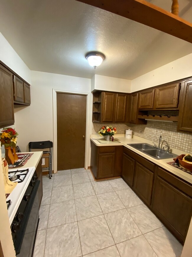 4169 191st Ct unit 96, Country Club Hills, IL 60478 - photo 5