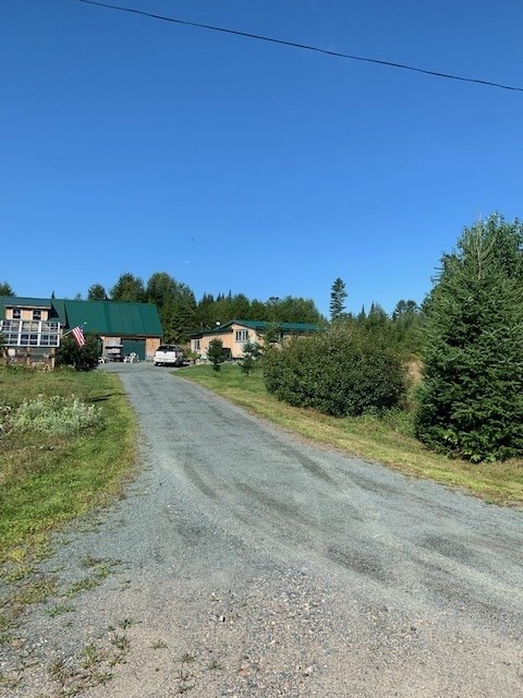 10 Chellie Ln, Lancaster, NH 03584 - photo 2