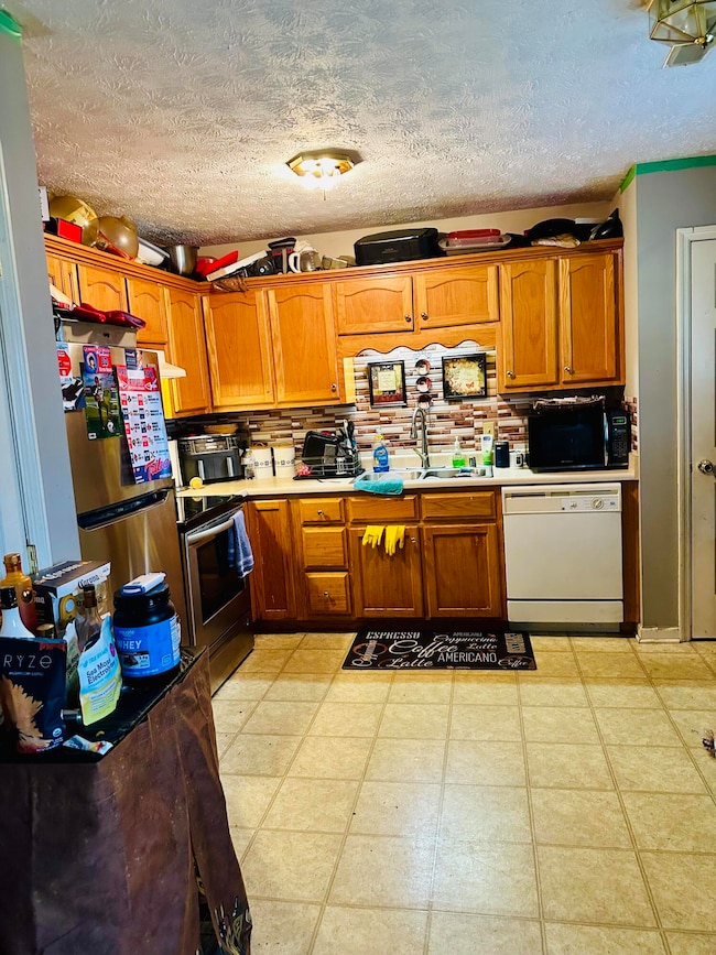 226 Hallie Irvine St, Richmond, KY 40475 - photo 5