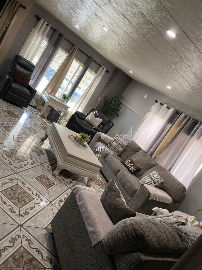 2845 E Hatch Rd unit 86, Modesto, CA 95351 - photo 7