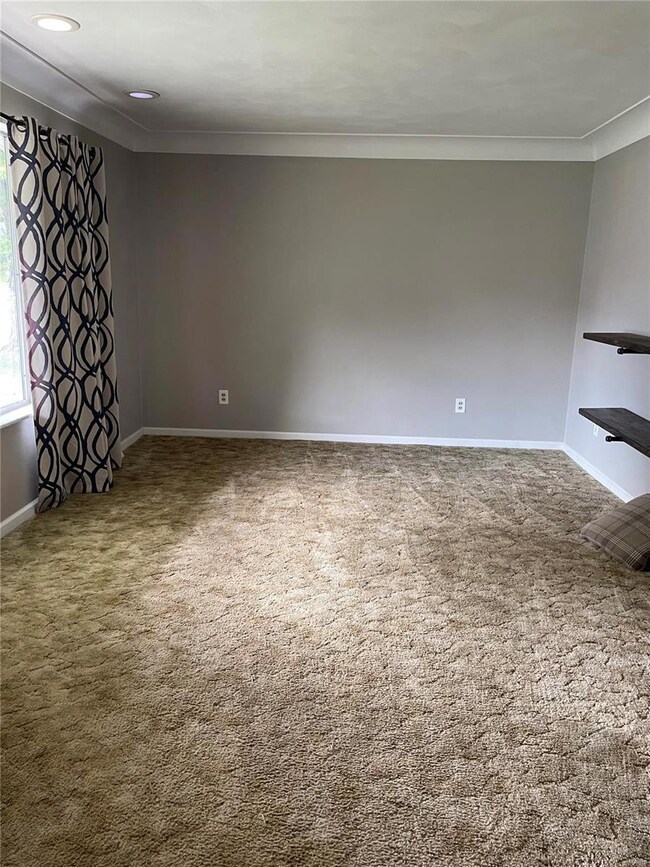 3110 Mary Dr, Maryville, IL 62062 - photo 6