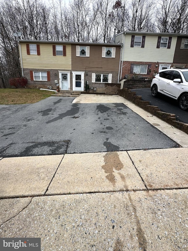 1280 Fox Run, Reading, PA 19606 - photo 2