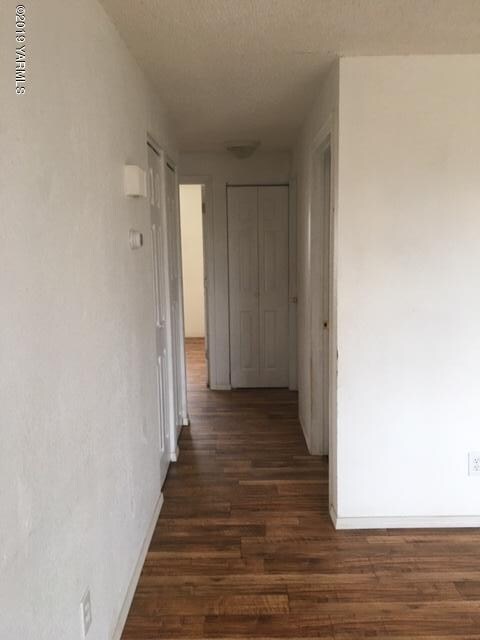 4th st hallway