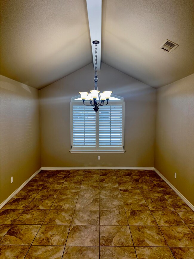 3009 108th St, Lubbock, TX 79423 - photo 4