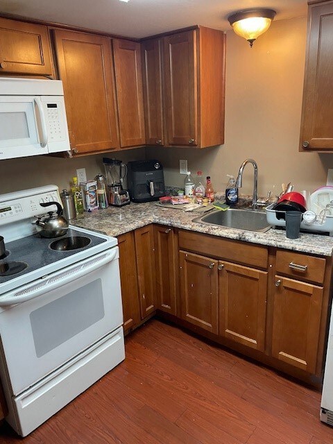 1732 Broad St unit 4, Cranston, RI 02905 - photo 4