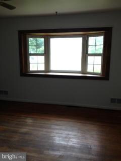 22848 Lawrence Ave, Leonardtown, MD 20650 - photo 7