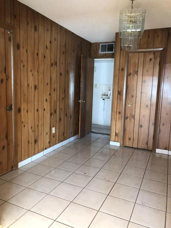 7412 Alpine Dr, El Paso, TX 79915 - photo 6