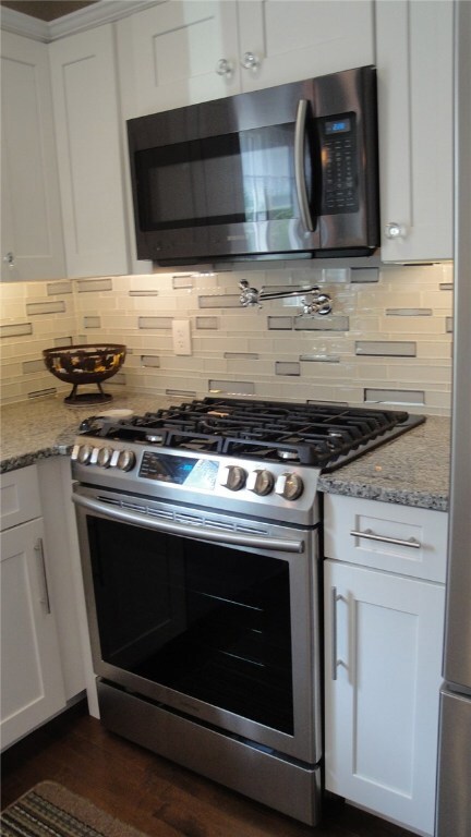 365 Northup St, Cranston, RI 02905 - photo 4