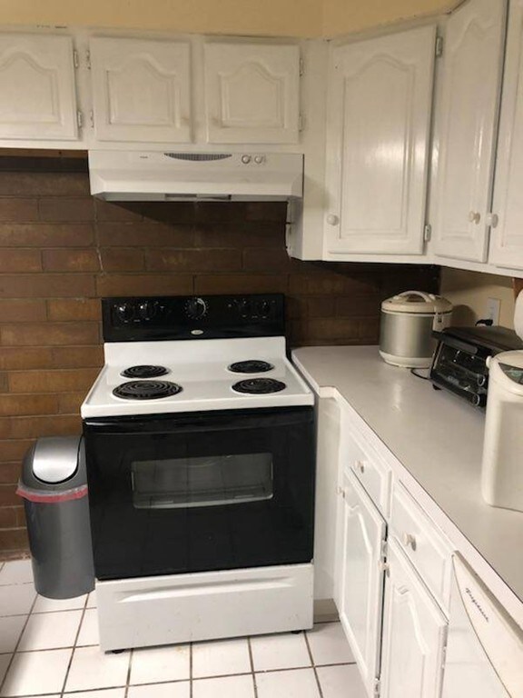 Sagamore Place Condominiums unit 103, Quincy, MA 02171 - photo 3