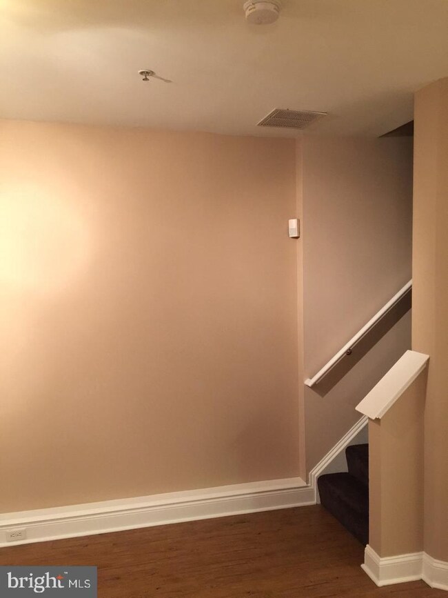 821 Oyster Ct, Odenton, MD 21113 - photo 6