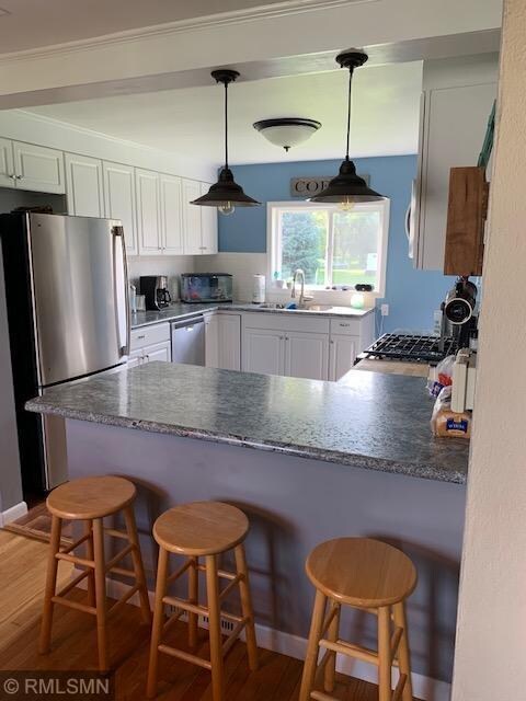 Very spacious and bright kitchen!